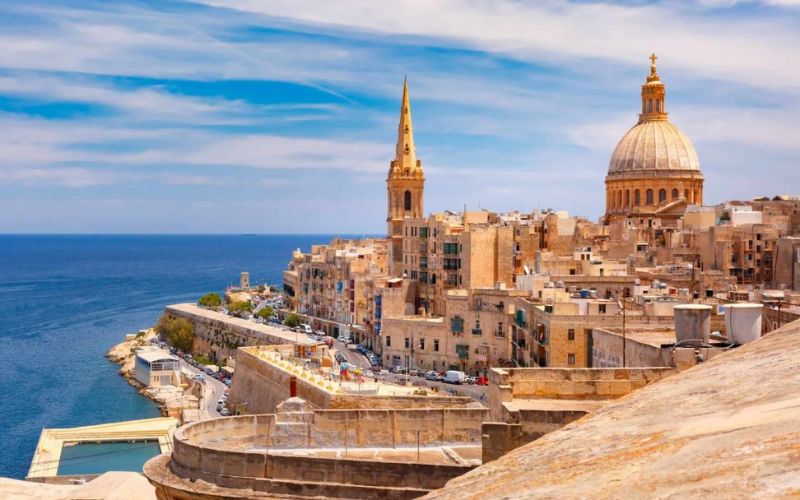 Valletta Luqa